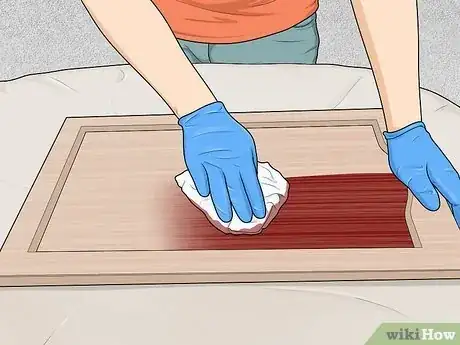 Imagen titulada Stain over Stain Step 9