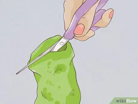 Imagen titulada Recycle Your Socks Step 15