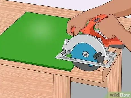 Imagen titulada Cut ABS Plastic Step 4