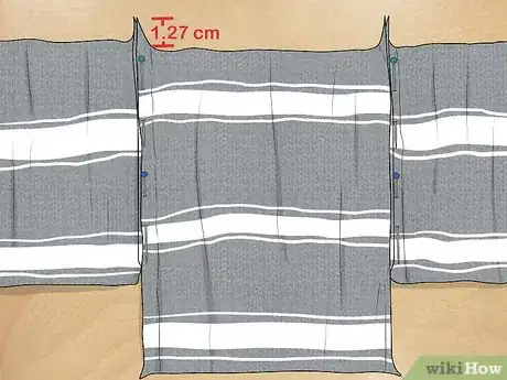 Imagen titulada Make a Cat Bed from an Old Sweater Step 15