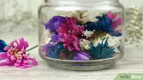 Imagen titulada Preserve Flowers in a Jar Step 19