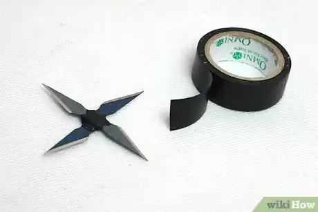 Imagen titulada Make a Ninja Star Step 15