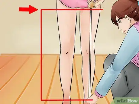 Imagen titulada Put on Compression Stockings Step 27