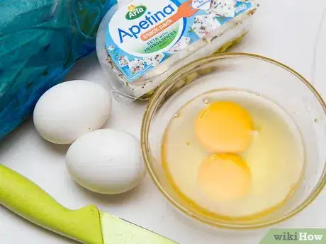 Imagen titulada Make Cheesy Scrambled Eggs Step 26
