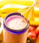 hacer un licuado de frutas con yogur