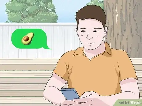 Imagen titulada What Does the Avocado Emoji Mean Step 5