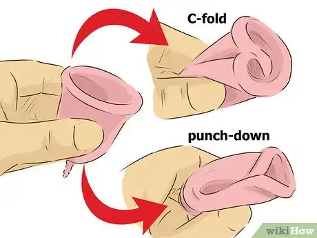 Imagen titulada Use a Menstrual Cup Step 3