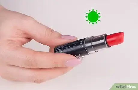 Imagen titulada Choose a Red Lip Color Step 2