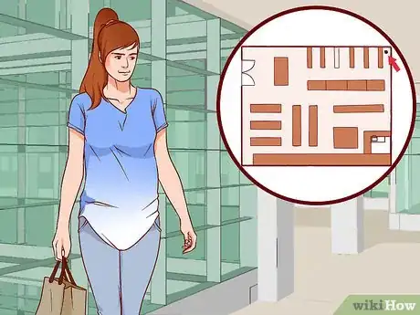 Imagen titulada Have Fun in a Mall With Your Friends Step 1