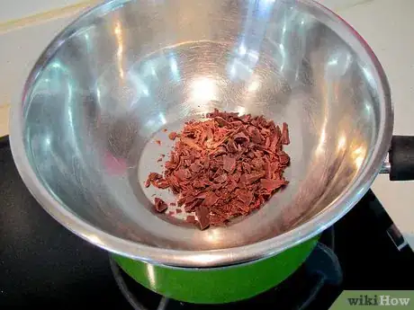 Imagen titulada Make Chocolate Shapes Step 15Bullet2