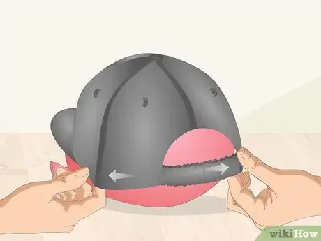 Imagen titulada Stretch a Hat Step 12