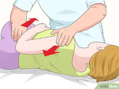 Imagen titulada Straighten Your Spine Step 11