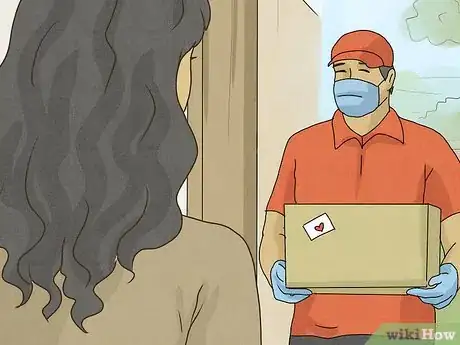Imagen titulada Myths About Long Distance Relationships Step 2