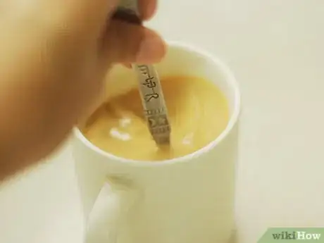 Imagen titulada Make a Caramel Latte Step 11