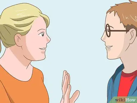 Imagen titulada Make Friends at a Brand New School Step 2