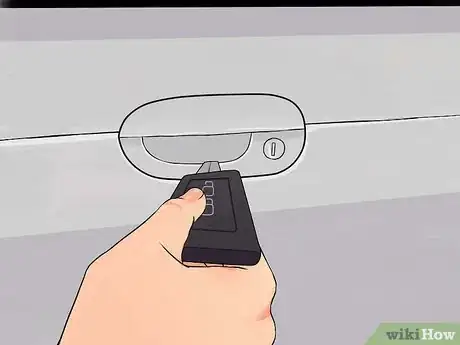Imagen titulada Lock Your Car and Why Step 5