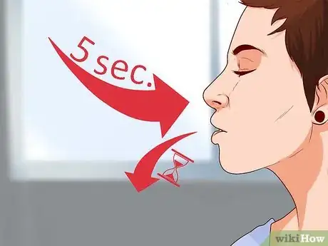 Imagen titulada Fall Asleep with Your Eyes Open Step 14