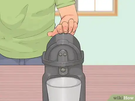 Imagen titulada Descale a Magimix Coffee Maker Step 4