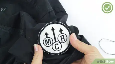 Imagen titulada Sew a Patch on a Uniform Step 12