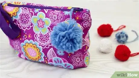Imagen titulada Make a Pom Pom Step 8