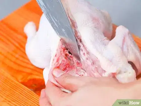 Imagen titulada Bone a Chicken Step 3