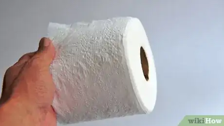 Imagen titulada Defecate Outdoors Step 1