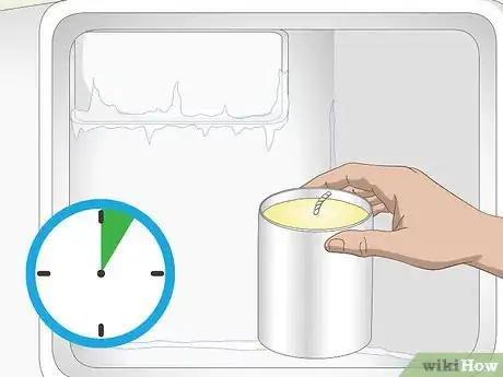 Imagen titulada Remove a Candle from a Mold Step 8