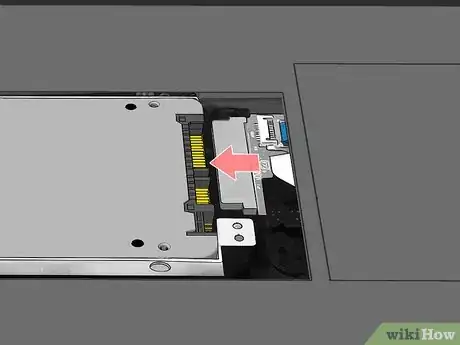Imagen titulada Install a Hard Drive Step 30