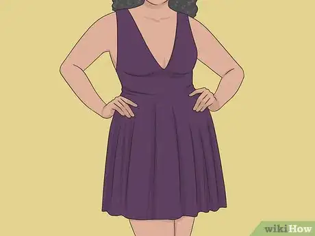 Imagen titulada Dress With No Bra Step 2