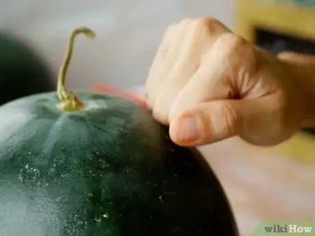 Imagen titulada Select a Watermelon Step 5