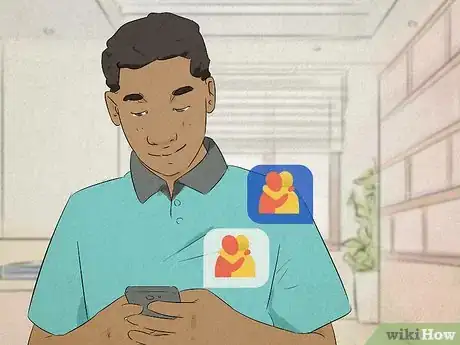 Imagen titulada What Emojis Will a Girl Use if She Likes You Step 3