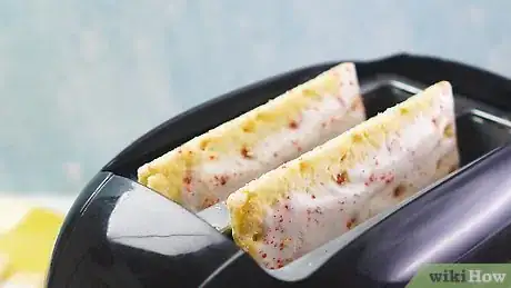 Imagen titulada Eat a Pop Tart Step 1
