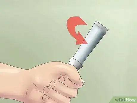 Imagen titulada Remove Veneer Step 11