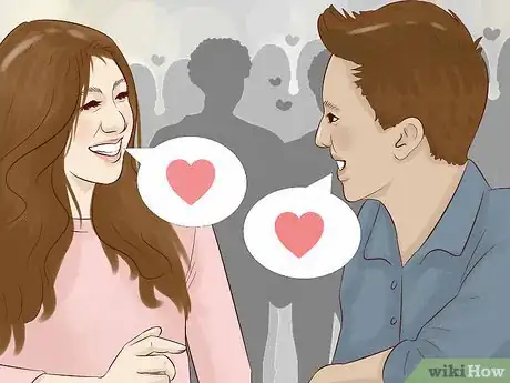 Imagen titulada React to a Guy's Flirting Step 4