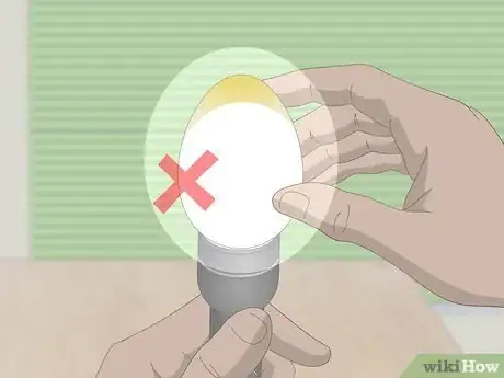 Imagen titulada Tell if Duck Eggs Are Dead or Alive Step 6