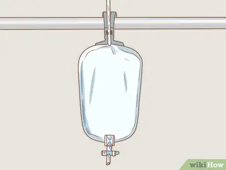 Imagen titulada Empty a Catheter Bag Step 14