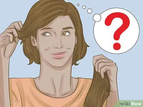 Imagen titulada Wear Extensions with Short Hair Step 2