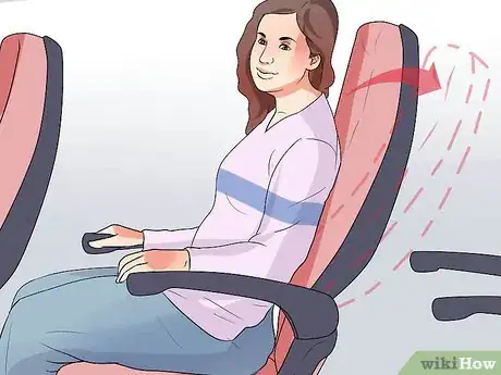 Imagen titulada Use a Neck Pillow Step 4
