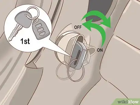 Imagen titulada Program a Car Key Step 3