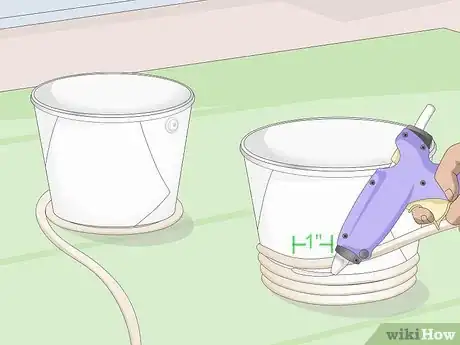 Imagen titulada Make a Rope Basket Step 6