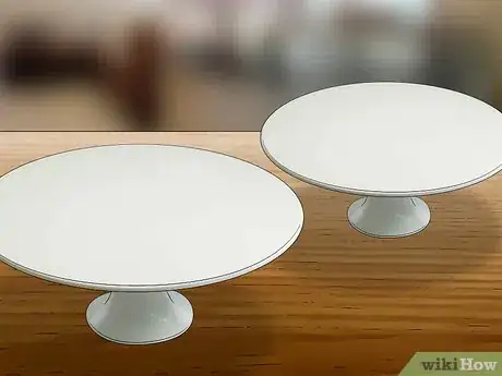 Imagen titulada Make a Cupcake Stand Step 15