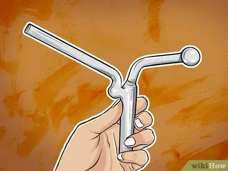 Imagen titulada Clean a Bubbler Pipe Step 12