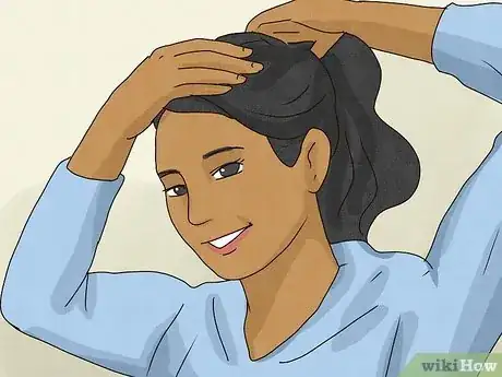 Imagen titulada Attract a Taurus Man Sexually Step 3