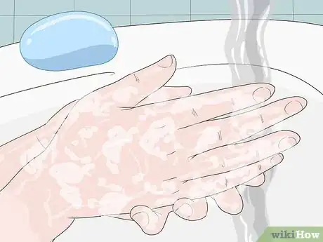 Imagen titulada Get a Boil to Come to a Head Step 7