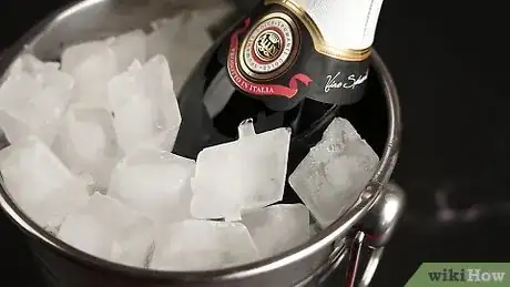 Imagen titulada Recork Champagne Step 4