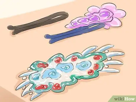 Imagen titulada Make a Messy Bun Step 3