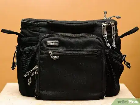 Imagen titulada Pack Your Carry on Bag Step 1