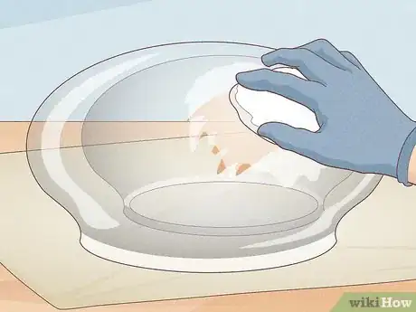 Imagen titulada Remove Paint from Light Fixtures Step 11