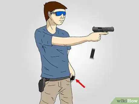 Imagen titulada Do a Tactical Quickdraw With a Pistol Step 7