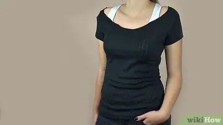 Imagen titulada Cut a Shirt Step 5